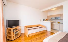 Apartments Marnic- Blue Chill